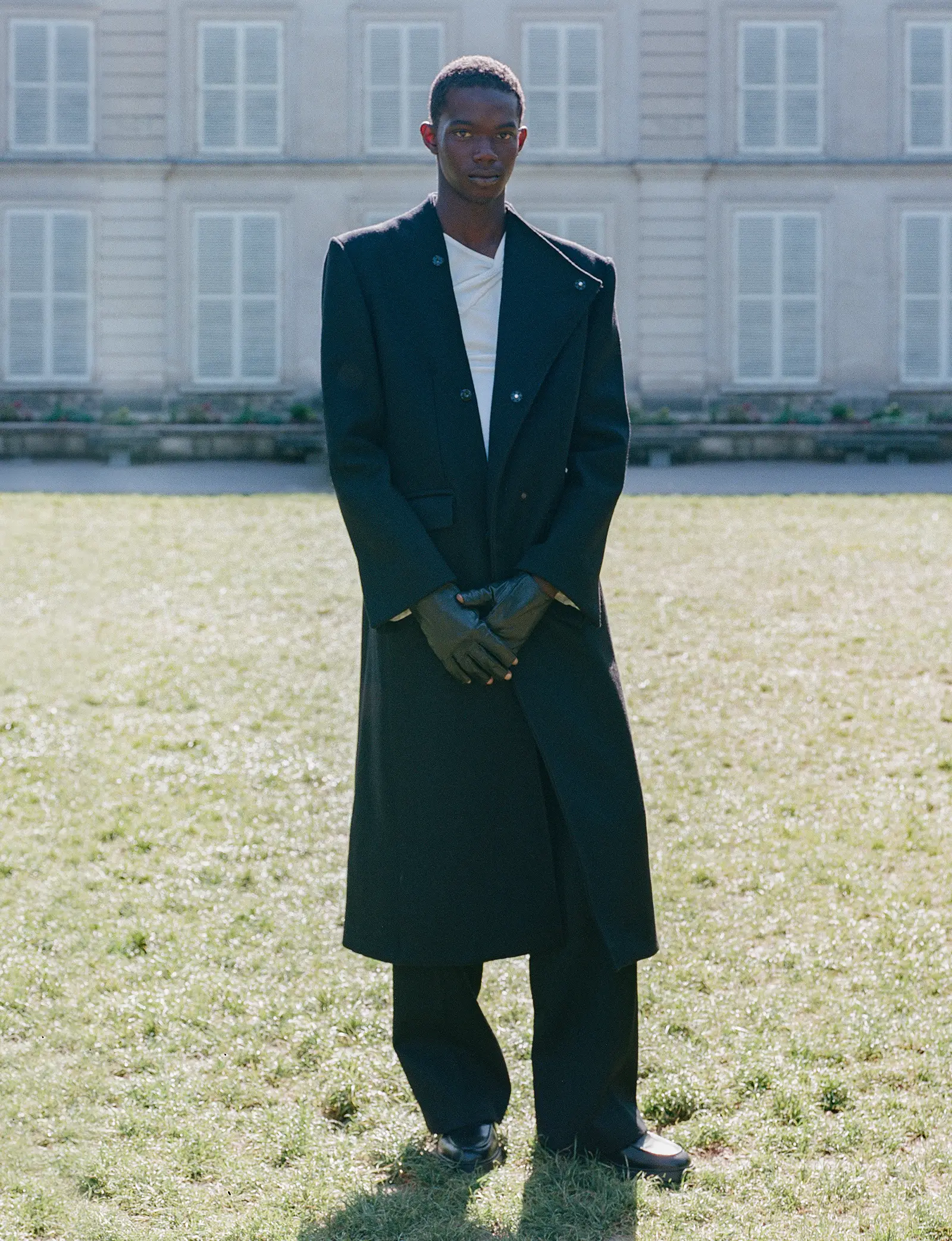 STOIC MAGAZINE IN THE QUIET BLOOM - Fashion casting by Seekers Casting Agency - Image 3